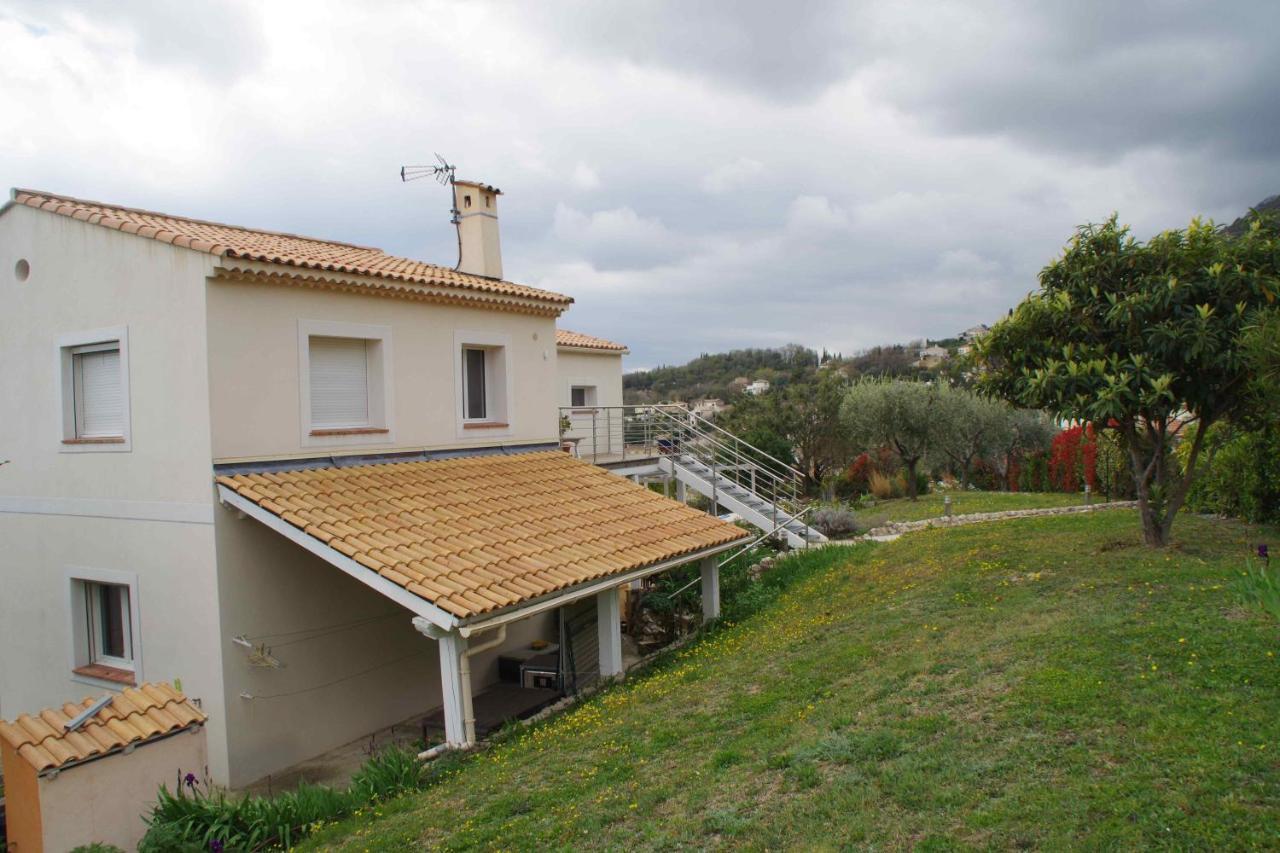 3 Pieces Dans Le Ciel Apartman Gattières Kültér fotó